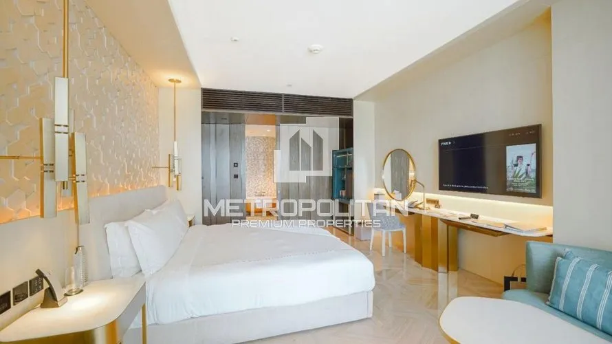 Apartamento de 52m² en FIVE Palm Jumeirah, UAE No. 940