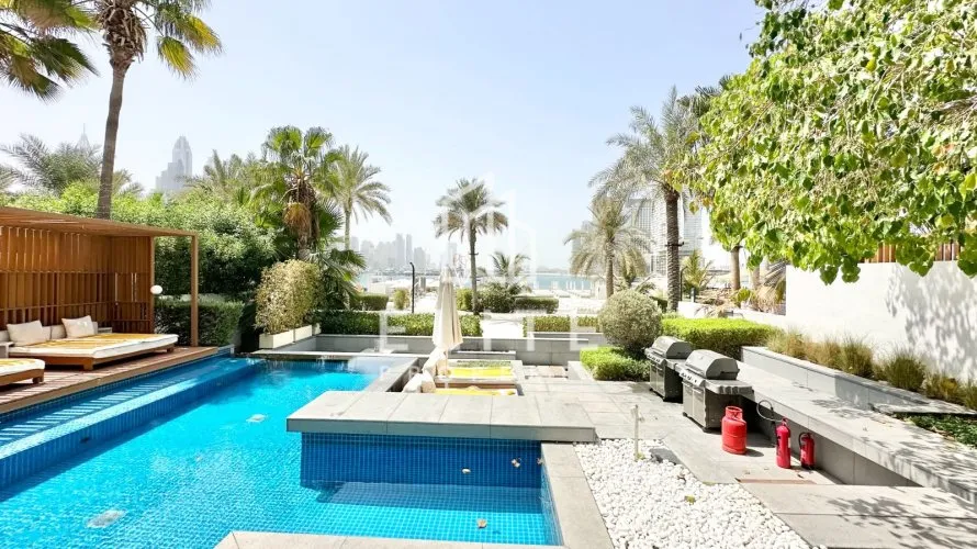 Villa de 5 dormitorios en FIVE Palm Jumeirah, UAE No. 1143 № 8
