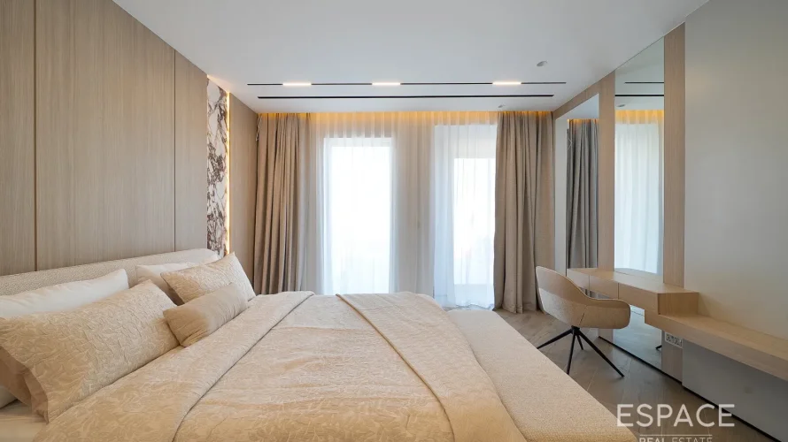 Villa de 4 dormitorios en Palm Jumeirah, UAE No. 858 № 7