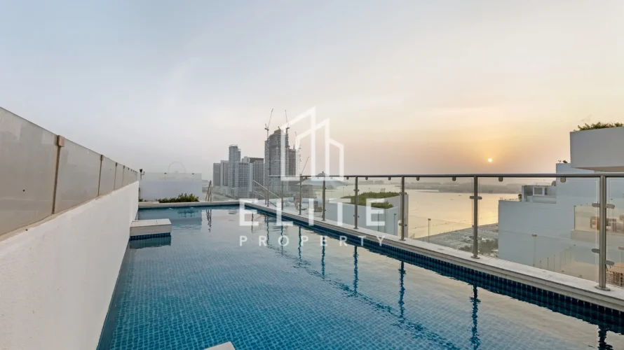 Apartamento de 4 dormitorios en FIVE Palm Jumeirah, UAE No. 1141 № 1