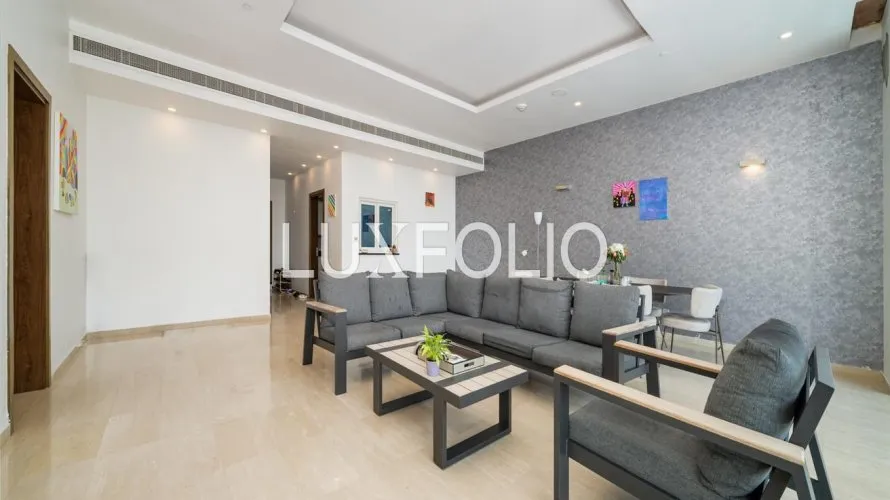 Apartamento de 3 dormitorios en Oceana, UAE No. 631 № 1