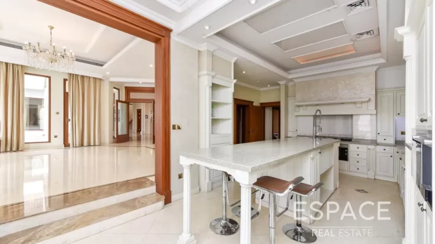 Villa de 6 dormitorios en Palm Jumeirah, UAE No. 893 № 4