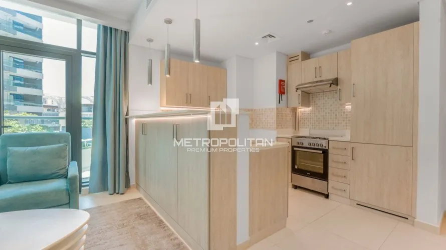 Apartamento de 1 dormitorio en Palm Jumeirah, UAE No. 446 № 3
