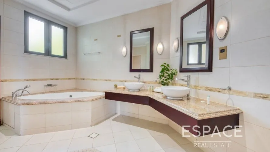 Villa de 5 dormitorios en Palm Jumeirah, UAE No. 887 № 6