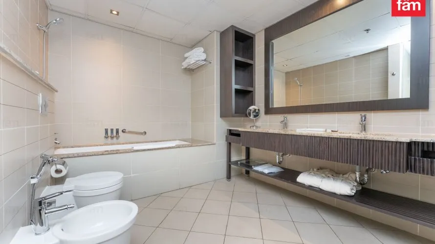 Apartamento de 2 dormitorios en Palm Jumeirah, UAE No. 1096 № 17