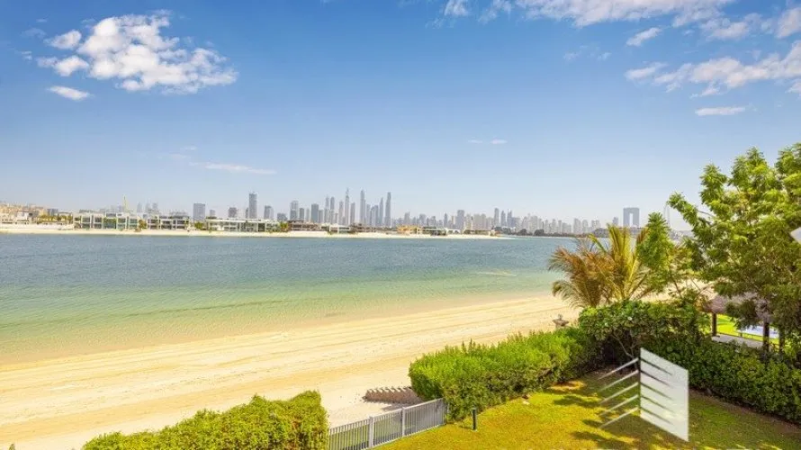 Villa de 6 dormitorios en Signature Villas, UAE No. 295 № 23