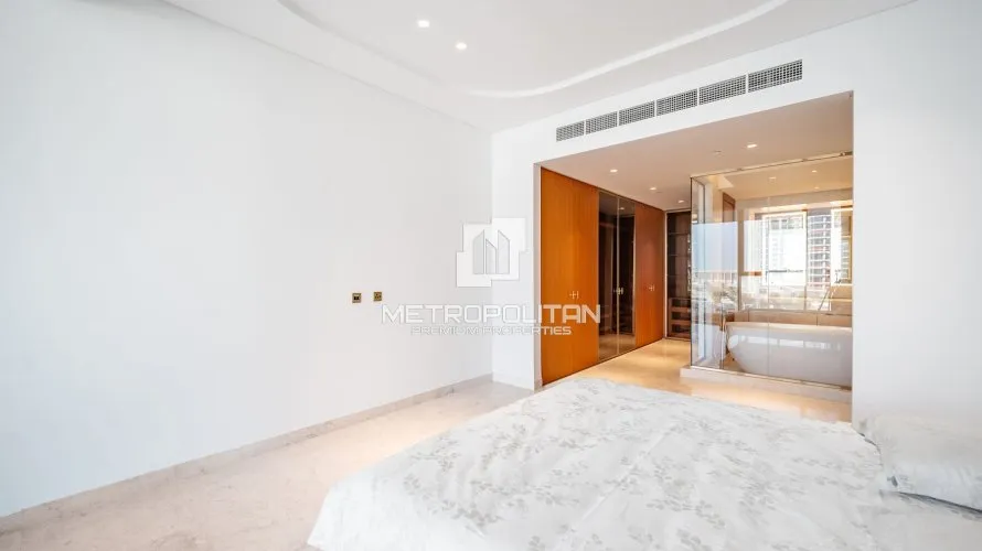 Apartamento de 2 dormitorios en Palm Jumeirah, UAE No. 386 № 5