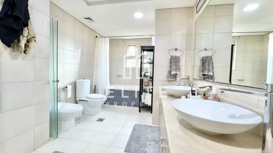 Apartamento de 3 dormitorios en Shoreline Apartments, UAE No. 1145 № 15