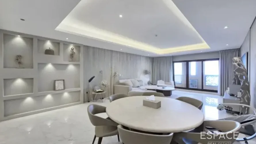 Apartamento de 2 dormitorios en Palm Jumeirah, UAE No. 862 № 1