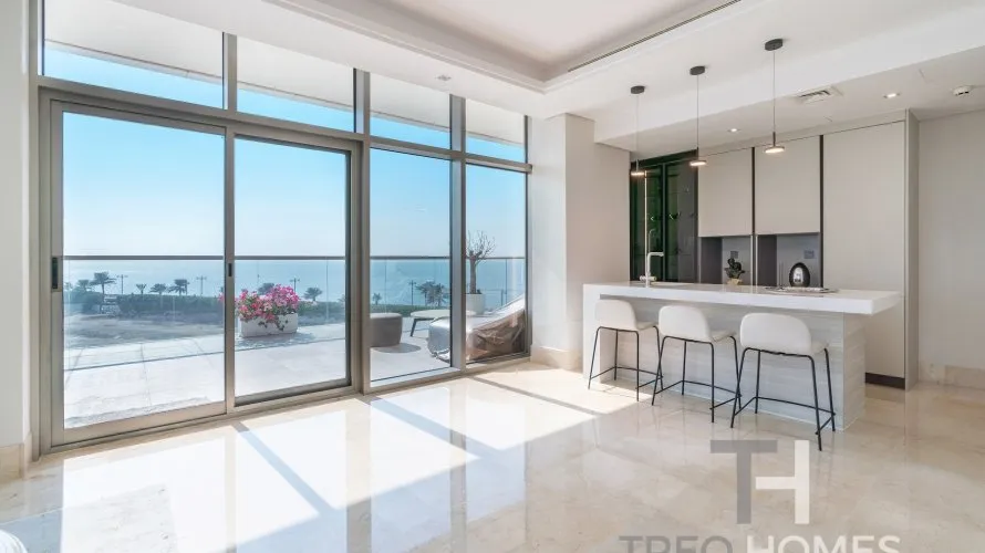 Apartamento de 2 dormitorios en Palm Jumeirah, UAE No. 472 № 4