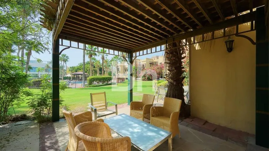 Villa de 4 dormitorios en Palm Jumeirah, UAE No. 777 № 6