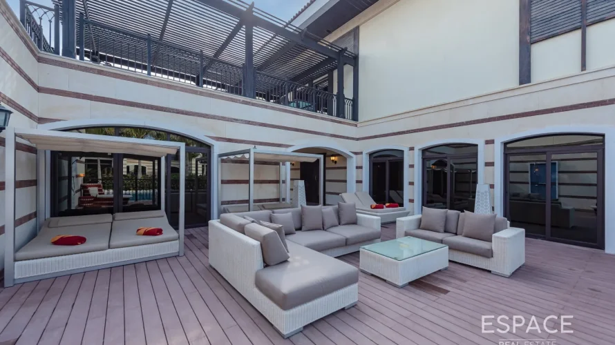 Villa de 4 dormitorios en Palm Jumeirah, UAE No. 870 № 14