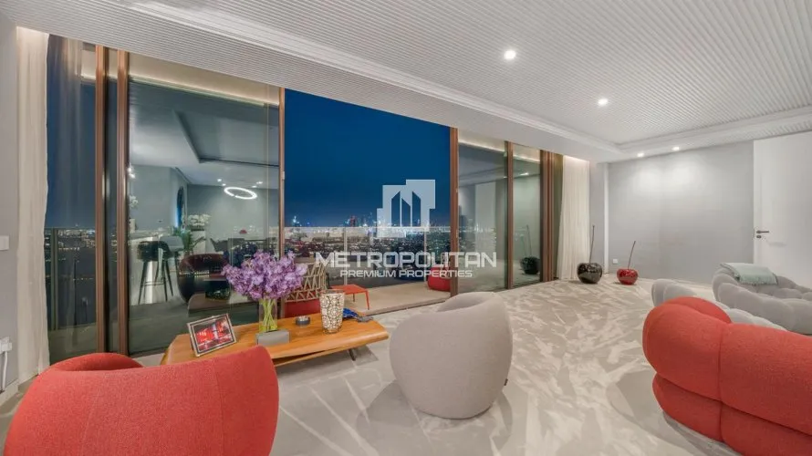 Apartamento de 4 dormitorios en Palm Jumeirah, UAE No. 1001 № 2