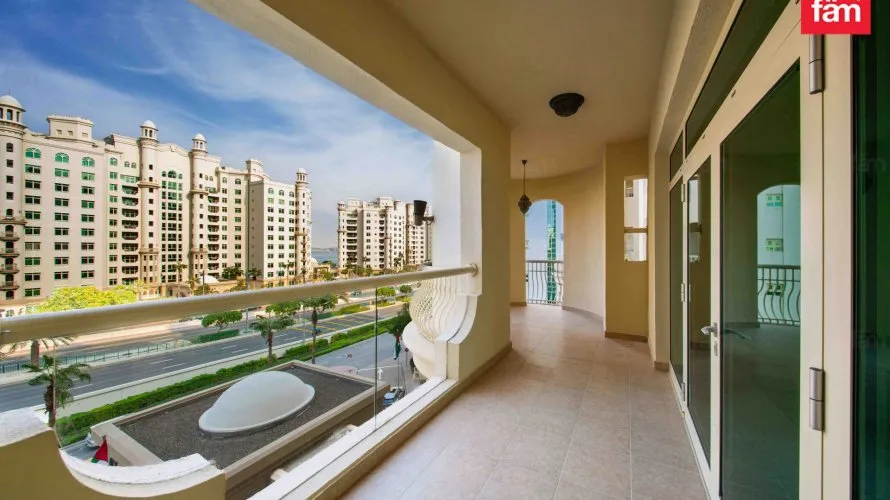 Apartamento de 2 dormitorios en Palm Jumeirah, UAE No. 1349 № 1