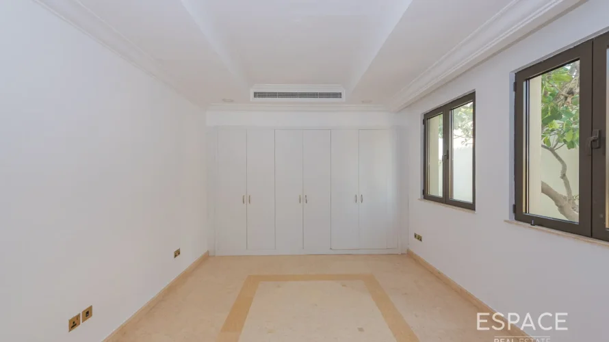 Villa de 5 dormitorios en Palm Jumeirah, UAE No. 866 № 9