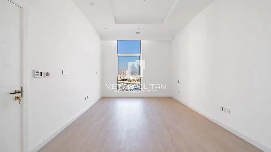 Apartamento de 3 dormitorios en Tiara Residences, UAE No. 1025 № 9