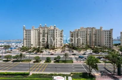 Apartamento de 3 dormitorios en Shoreline Apartments, UAE No. 509