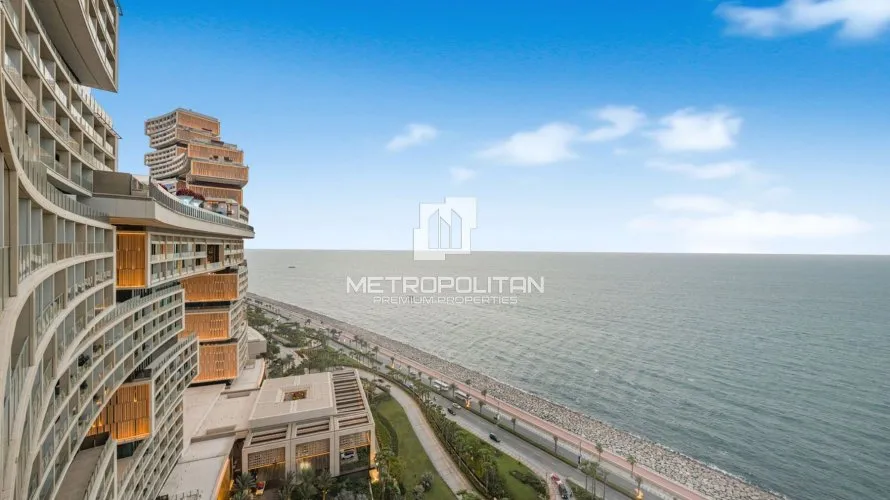 Apartamento de 2 dormitorios en Palm Jumeirah, UAE No. 994 № 11