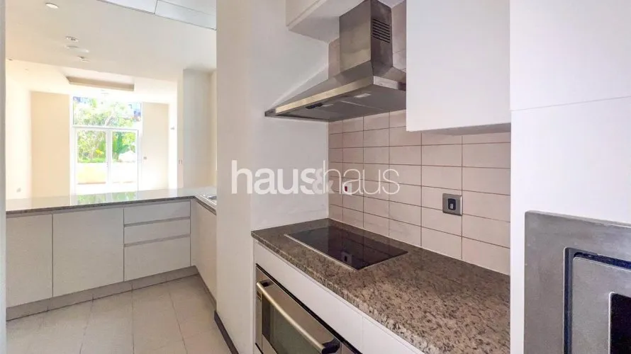 Apartamento de 1 dormitorio en Palm Jumeirah, UAE No. 583 № 3