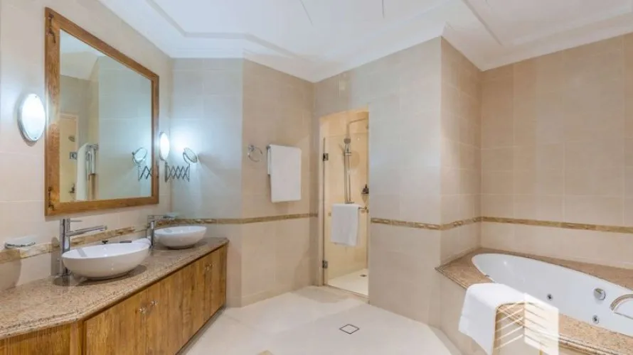 Villa de 4 dormitorios en Garden Homes, UAE No. 401 № 11