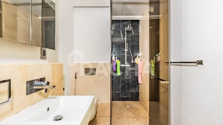 Apartamento de 2 dormitorios en The Crescent, UAE No. 1537 № 12