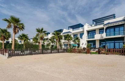 Villa de 5 dormitorios en Palma Residences, UAE No. 1519