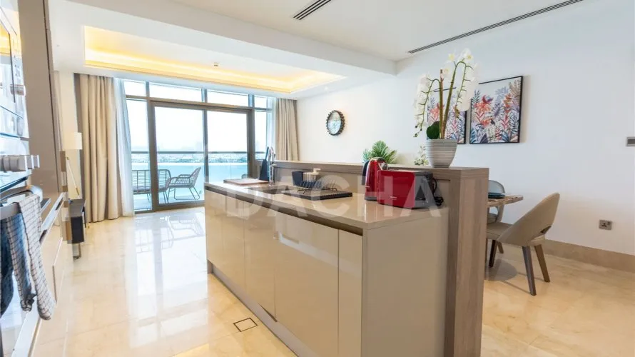 Apartamento de 3 dormitorios en The Crescent, UAE No. 1544 № 4