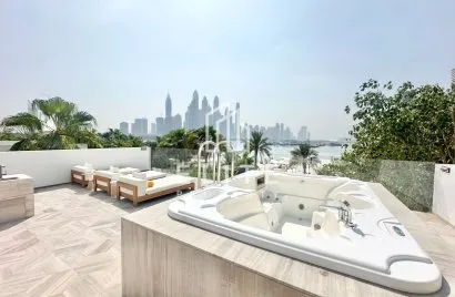 Apartamento de 5 dormitorios en FIVE Palm Jumeirah, UAE No. 1979