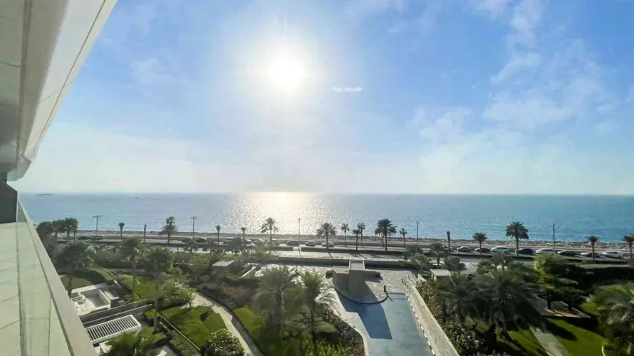 Apartamento de 5 dormitorios en Palm Jumeirah, UAE No. 1949 № 1