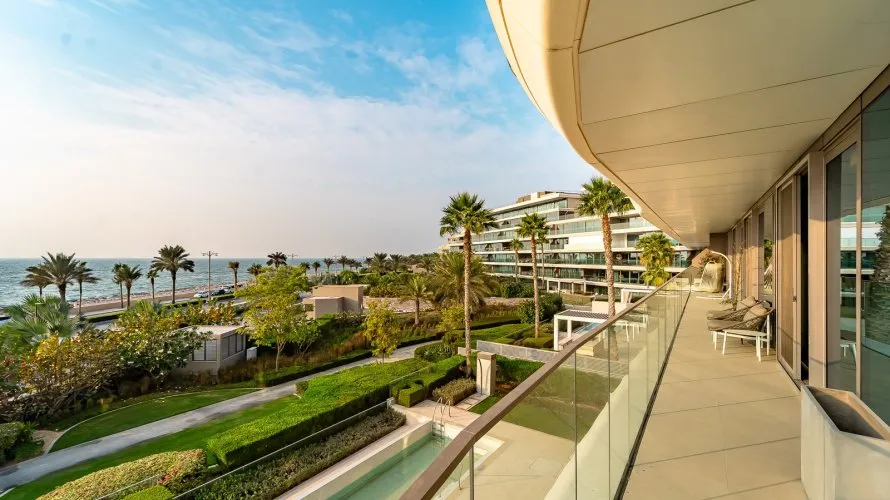 Apartamento de 5 dormitorios en Palm Jumeirah, UAE No. 1963 № 1