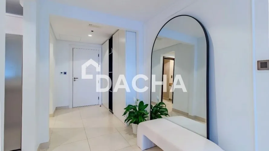 Apartamento de 3 dormitorios en The Crescent, UAE No. 1773 № 6