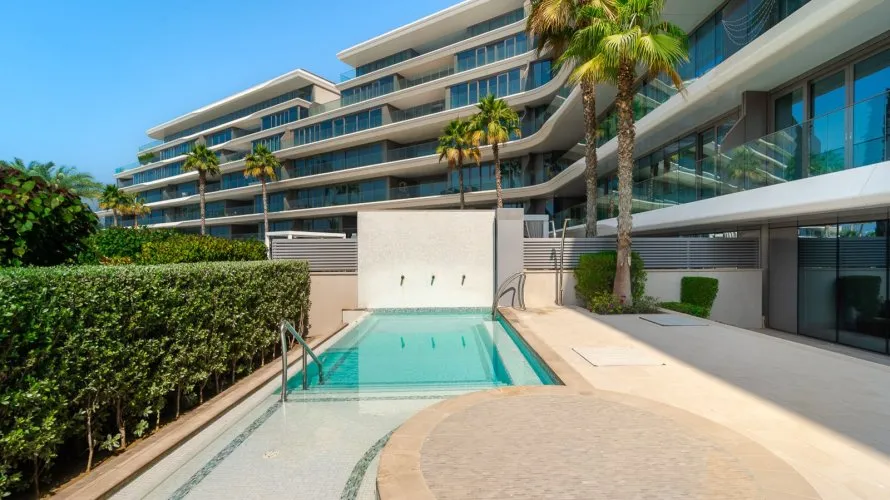 Apartamento de 3 dormitorios en Palm Jumeirah, UAE No. 1947 № 1