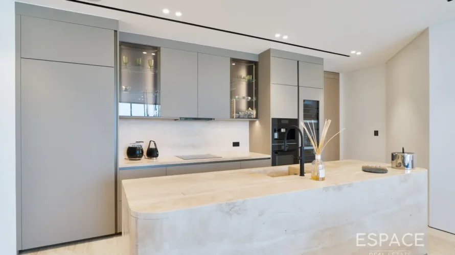 Villa de 4 dormitorios en Palm Jumeirah, UAE No. 2029 № 14