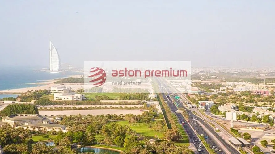 Apartamento de 3 dormitorios en Palm Jumeirah, UAE No. 1880
