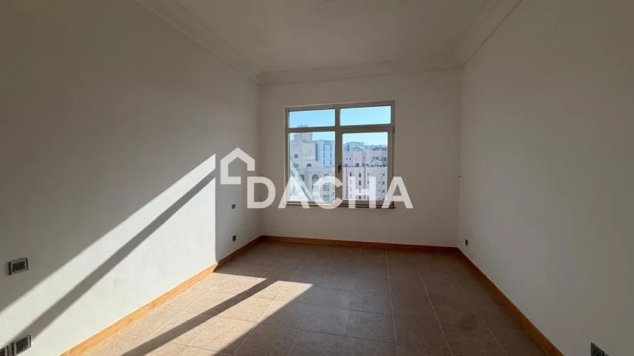 Apartamento de 2 dormitorios en Shoreline Apartments, UAE No. 1884 № 2