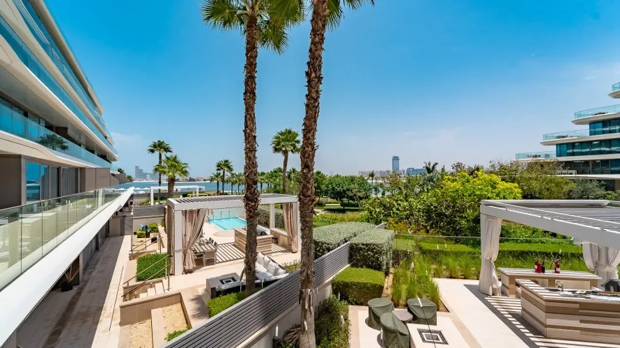 Apartamento de 3 dormitorios en Palm Jumeirah, UAE No. 1922 № 2