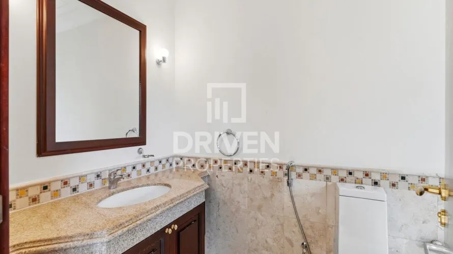 Villa de 6 dormitorios en Signature Villas, UAE No. 2119 № 5