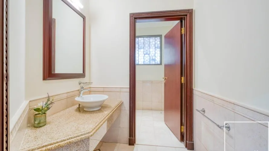 Villa de 5 dormitorios en Garden Homes, UAE No. 2347 № 3