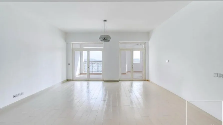 Apartamento de 2 dormitorios en Shoreline Apartments, UAE No. 2350 № 10