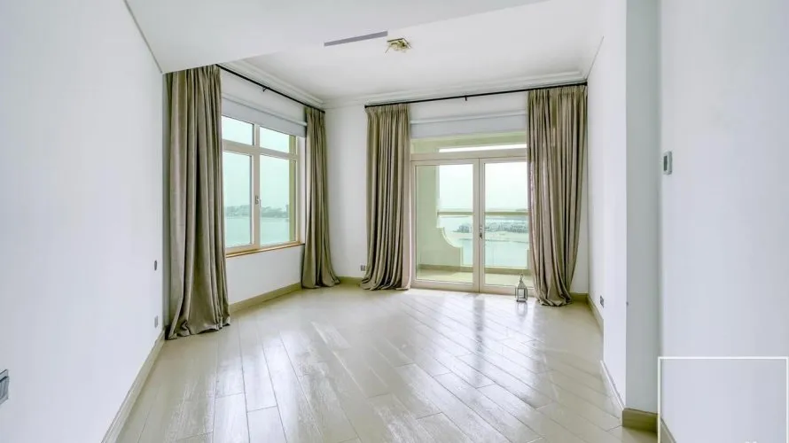 Apartamento de 2 dormitorios en Shoreline Apartments, UAE No. 2350 № 7