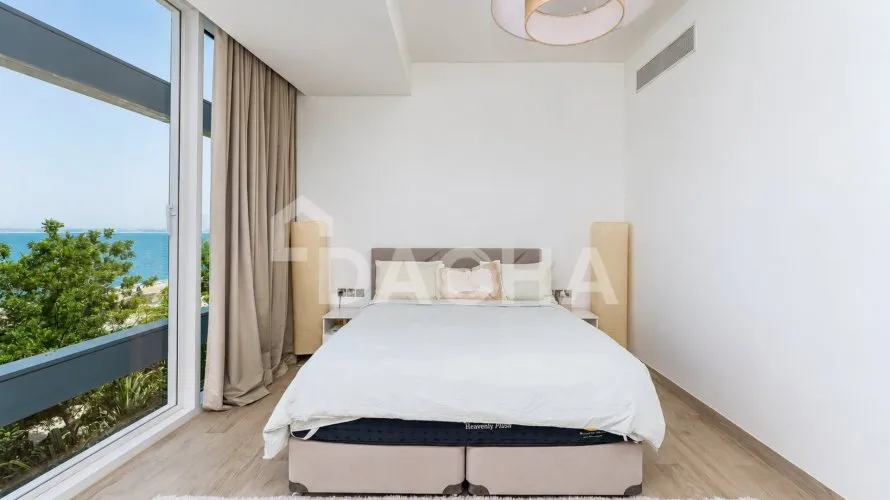 Apartamento de 2 dormitorios en The Crescent, UAE No. 2294 № 12