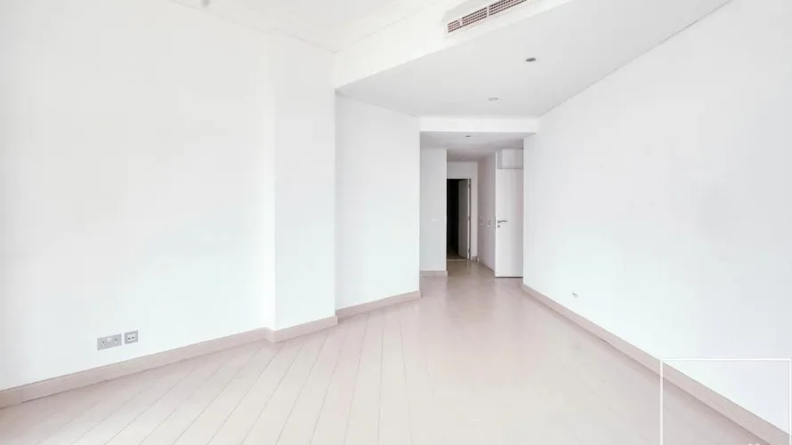 Apartamento de 2 dormitorios en Shoreline Apartments, UAE No. 2350 № 5