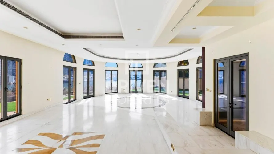 Villa de 6 dormitorios en Signature Villas, UAE No. 2119 № 21