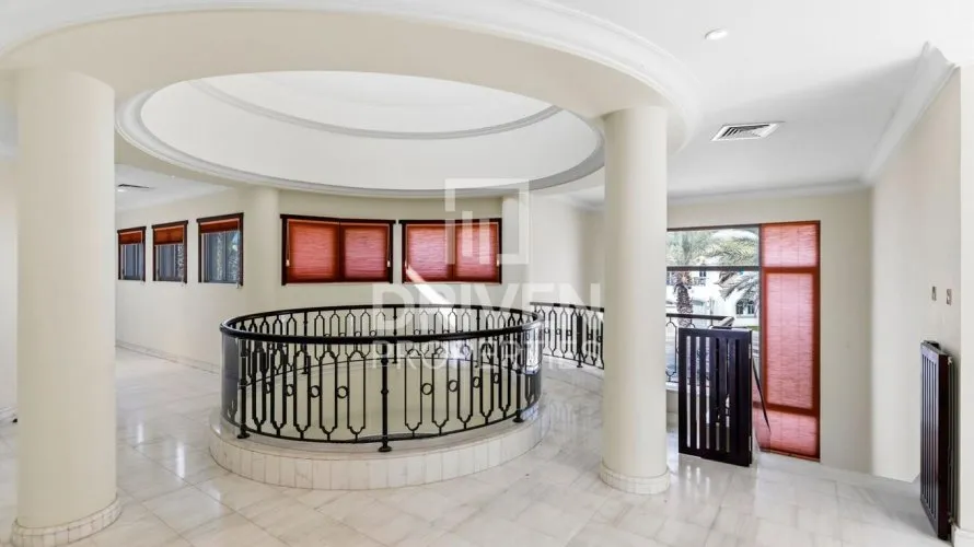 Villa de 6 dormitorios en Signature Villas, UAE No. 2119 № 17