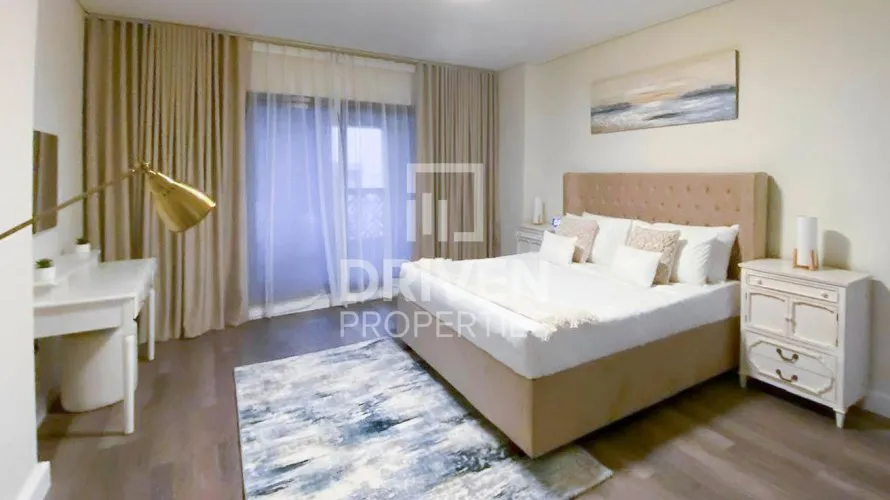 Apartamento de 2 dormitorios en The Crescent, UAE No. 2109 № 2
