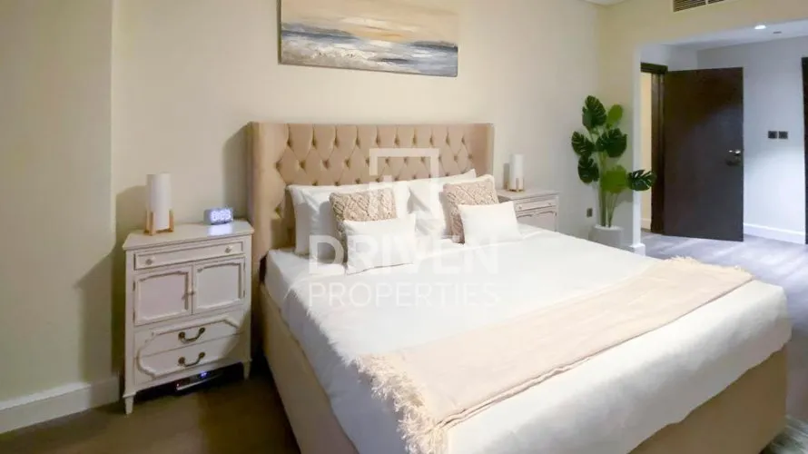 Apartamento de 2 dormitorios en The Crescent, UAE No. 2109 № 3