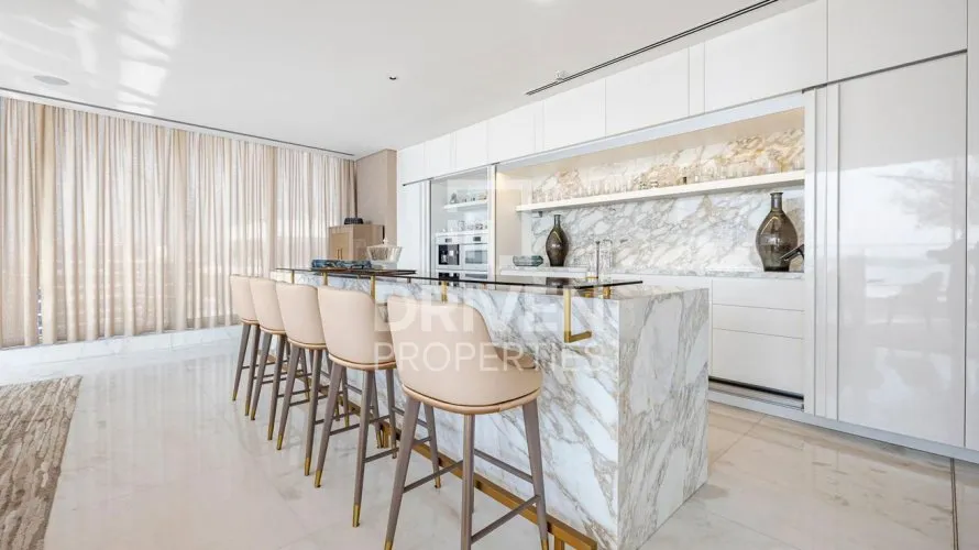 Apartamento de 4 dormitorios en The Crescent, UAE No. 2365 № 20