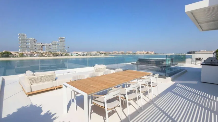 Villa de 5 dormitorios en Palm Jumeirah, UAE No. 2069 № 1