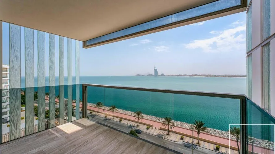 Apartamento de 3 dormitorios en The Crescent, UAE No. 2589 № 16