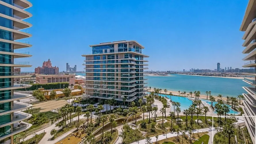 Apartamento de 4 dormitorios en Palm Jumeirah, UAE No. 2447 № 1